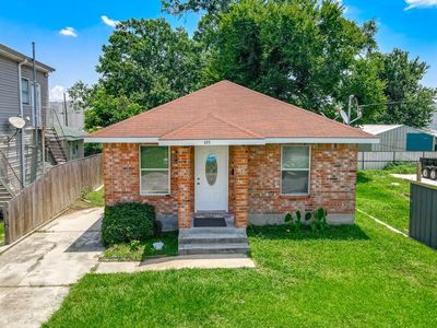 325 Robinson Ave, Marrero, LA, 70072