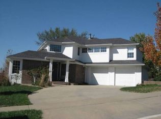 2011 Estella Dr, Manhattan, KS 66503