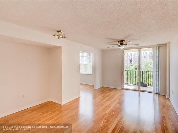 4th image of 520 SE 5th Ave APT 2401