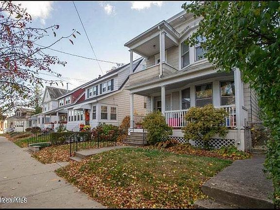 2nd image of 3 Marshall St #11364924