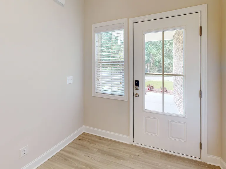 Quinn Residences at McCart Landing — Photo 49