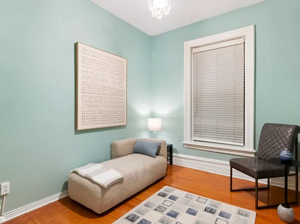 702 West End Avenue image 5 of 7