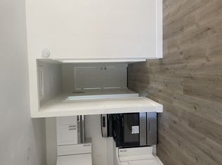 6346 Malabar St #60519732, Huntington Park, CA 90255