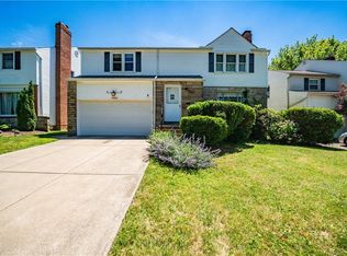 4492 Greenwold Rd, South Euclid, OH 44121