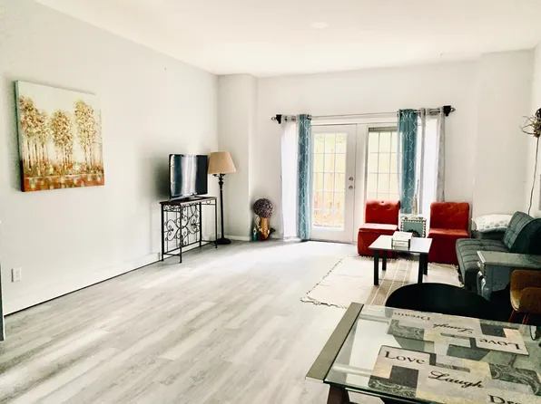 15 Knollwood Cir, Savannah, GA 31419
