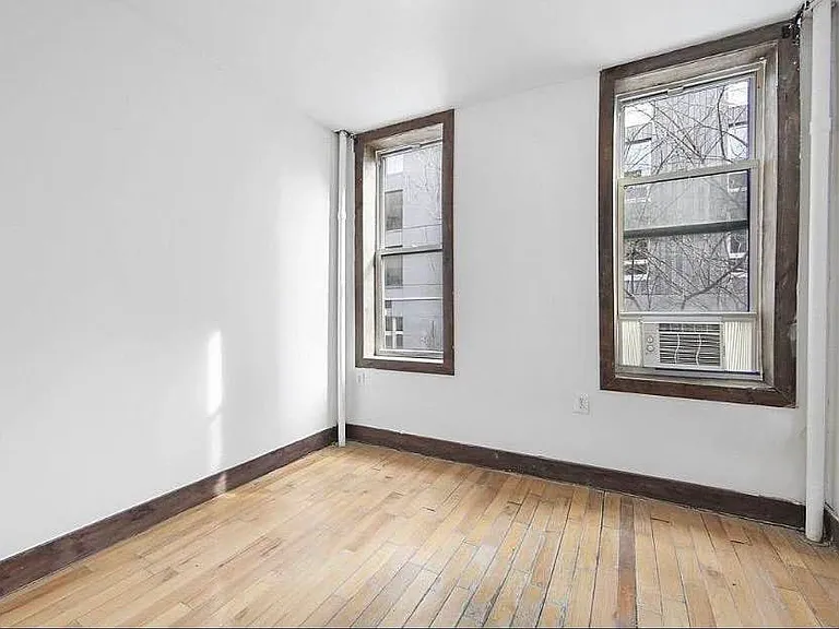 886 Flushing Ave #2R — Photo 7