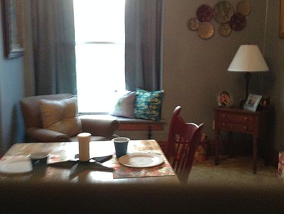 3rd image of 704 S Cullen Ave