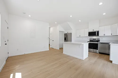 6414 Cleo St Photo 1