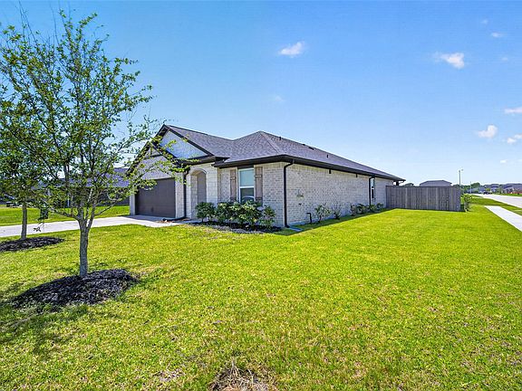 5th image of 3225 Fig Tree Ln