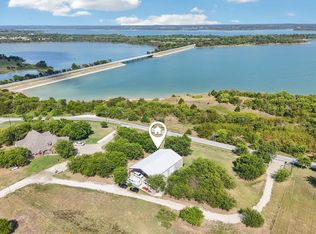 169 Chisam Rd, Valley View, TX 76272