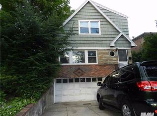 3337 149th St, Flushing, NY 11354