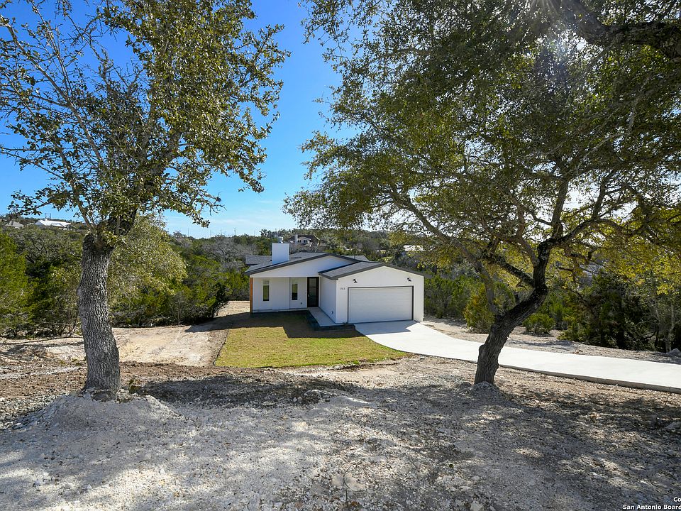 1st image of 153 Magnolia Meadows