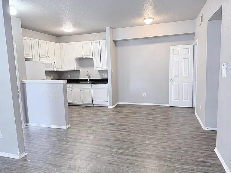 217 Harris Dr #22 — Photo 9
