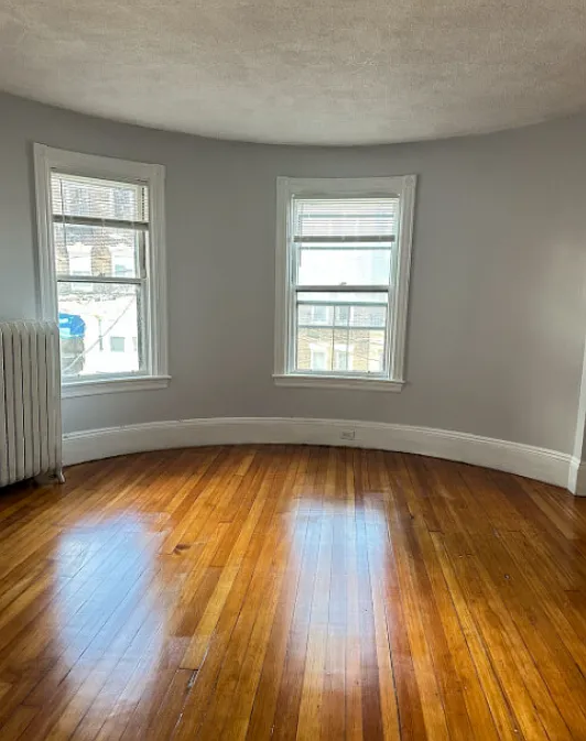 2 bed, 9999 sqft, $2,600 — Photo 3
