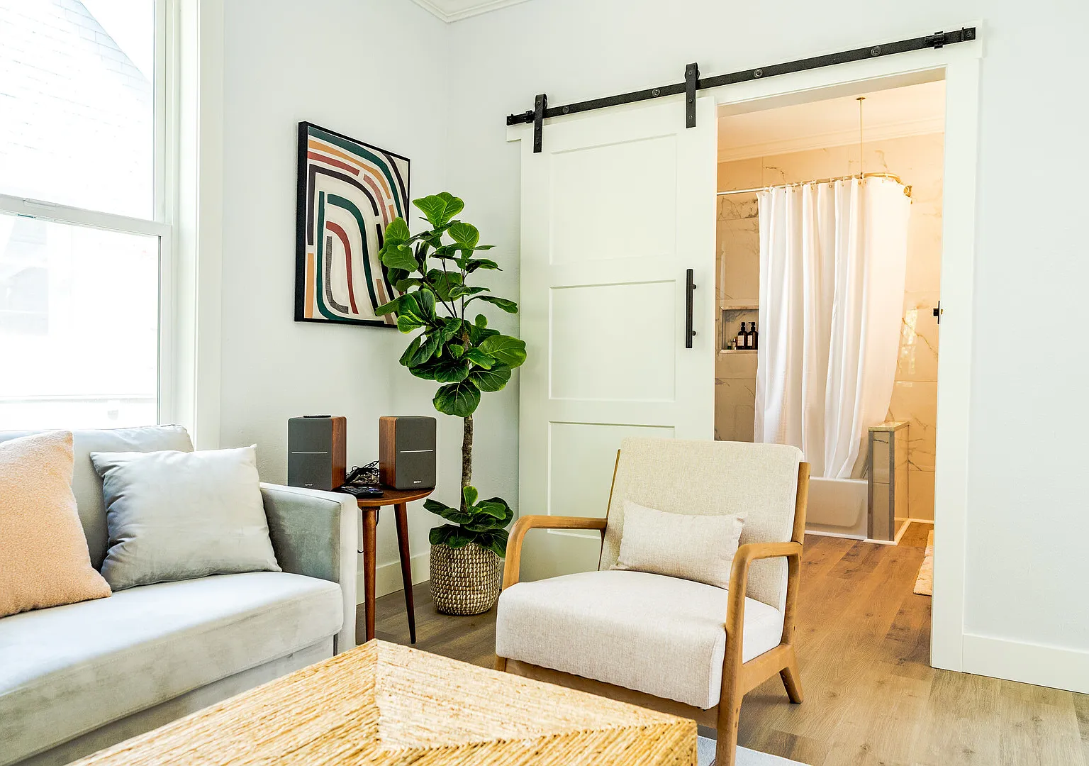 4 Br 2Ba - Cozy Home - Pet Friendly - Walkscore90+ — Photo 2