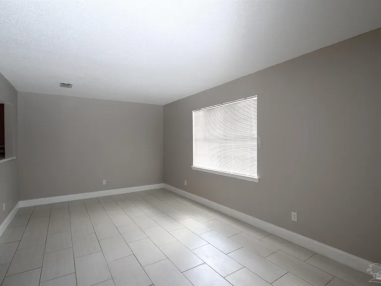 8436 Old Spanish Trail Rd — Photo 2