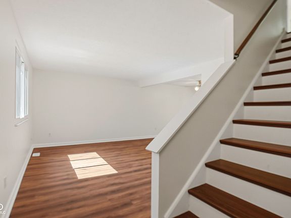 3rd image of 9222 Allisonwood Dr
