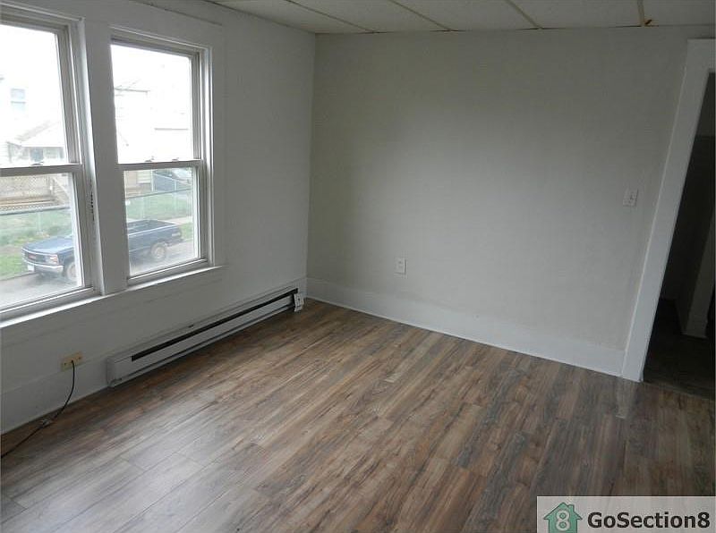 2nd image of 7101 Clark Ave