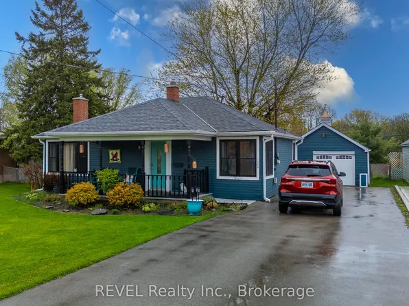 1353 Orchard Ave, Fort Erie, ON L2A 3E5