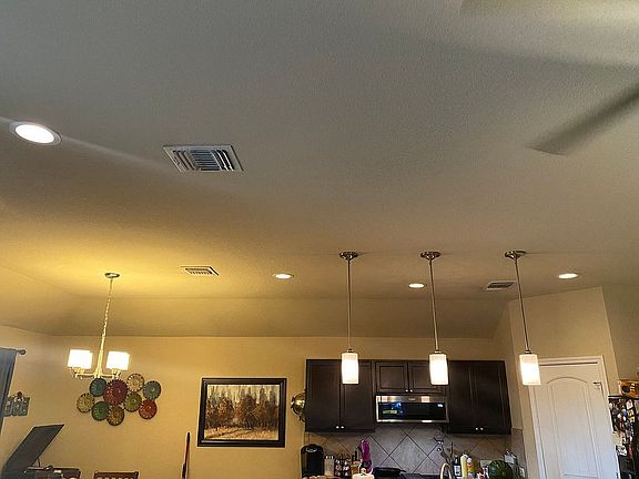 Kitchen/Dining room lights