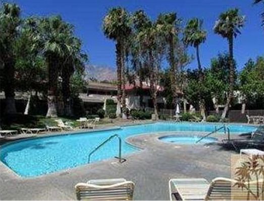 3rd image of 2810 N Arcadia Ct #102