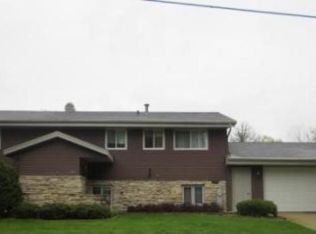 763 Kathryn Ct, Watertown, WI 53098