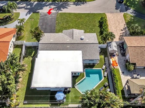 5211 NE 26th Avenue, Lighthouse Point, FL 33064