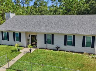 6043 Holly Dr, Bay Saint Louis, MS 39520