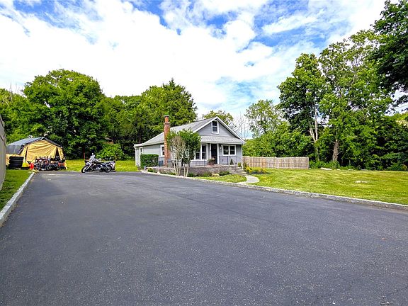 4th image of 26 Roslyn Road