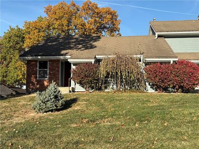 206 NE Bayview Dr, Lees Summit, MO, 64064