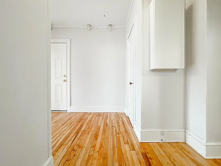 91 Saint Lawrence St #1 — Photo 25