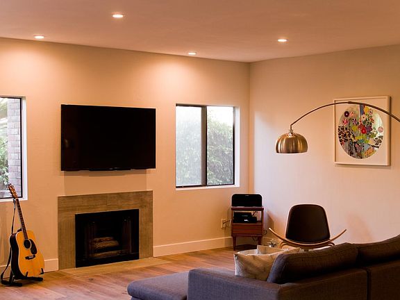 4th image of 1739 Federal Ave APT 101