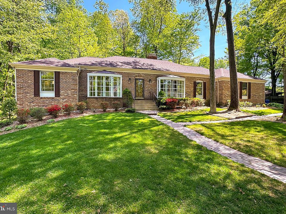 1st image of 5313 Black Oak Dr
