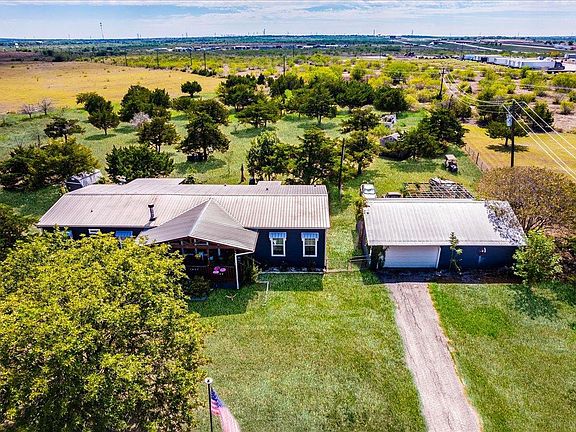 4th image of 369 Cross Meadows Ct
