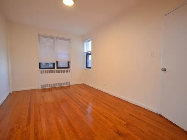 68-09 Booth Street image 8 of 13