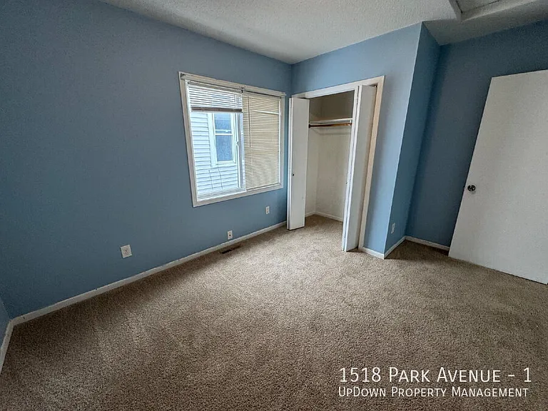 1518 Park Ave #1 — Photo 10