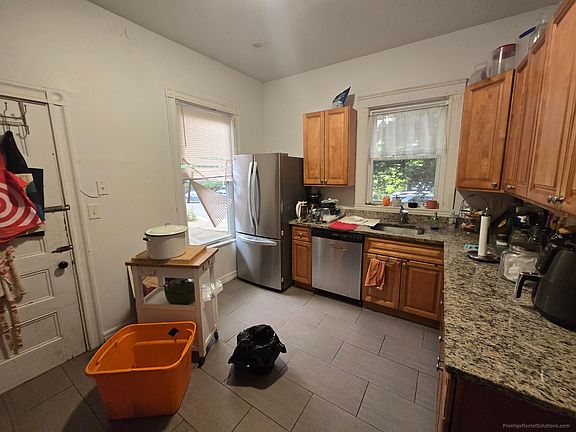 5th image of 6 Eleanor St