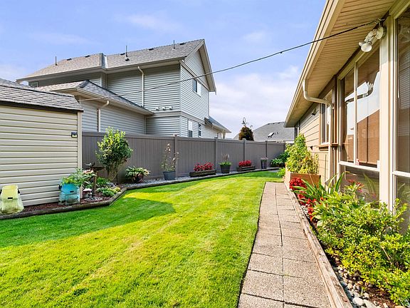 5th image of 46000 Thomas Rd #164