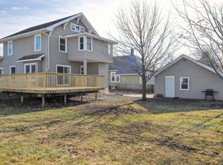 207 E 4th St S, Newton, IA 50208