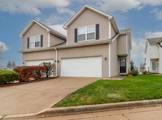 1133 Doral Dr, Bloomington, IL