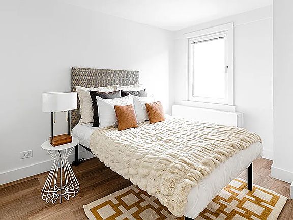 4th image of 340 E 34th St APT 15J