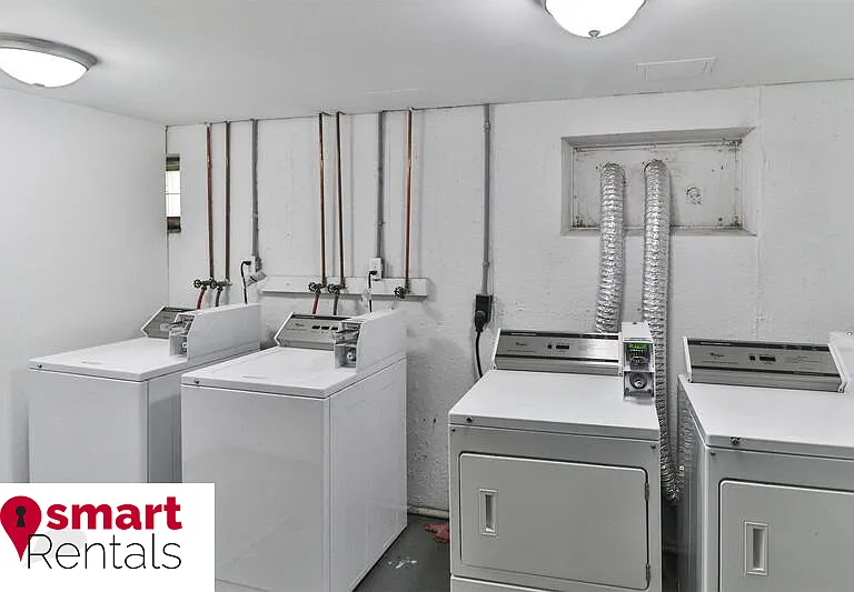 3850 Park Ave #12 — Photo 11