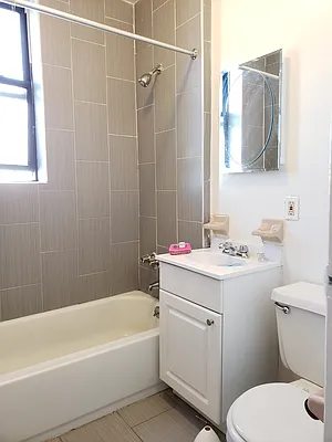 Rented by Signature Property Realty | media 19