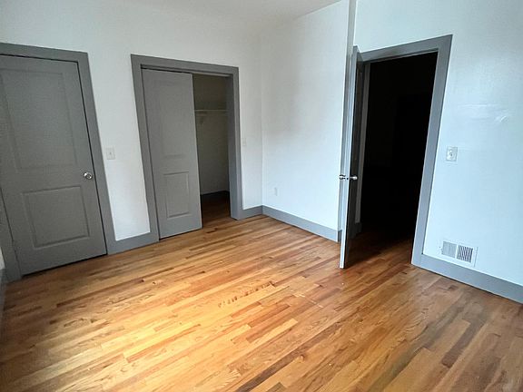 4th image of 96 Harmon St #1