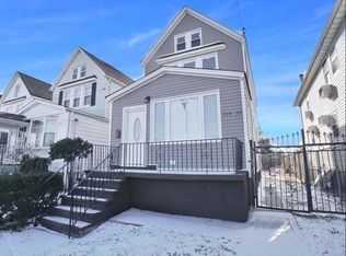 21612 110th Rd, Queens Village, NY 11429