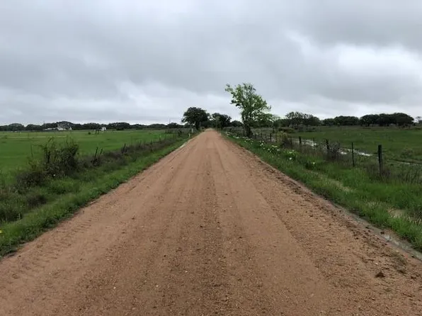 0 4th St #4, Rock Island, TX 77470