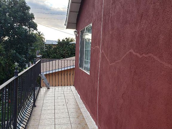 3rd image of 1319 E 59th Pl
