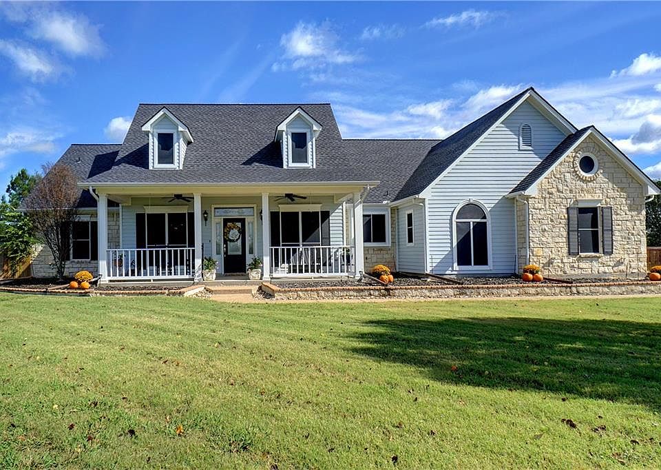 1st image of 11780 Hill Country Cir