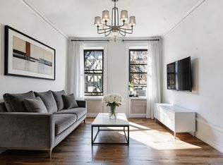 195 Prince St APT 3F, New York, NY 10012