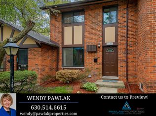 18W053 Apley Ln, Villa Park, IL 60181